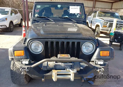 2005 Jeep Wrangler Sport z USA, uszkodzony, nr VIN 1J4FA49S65P353841